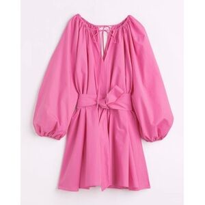 H&M Tie Belt Dress. Never worn.